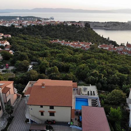 Apartman "Sabine Red" With Heated Pool Омишаль Экстерьер фото
